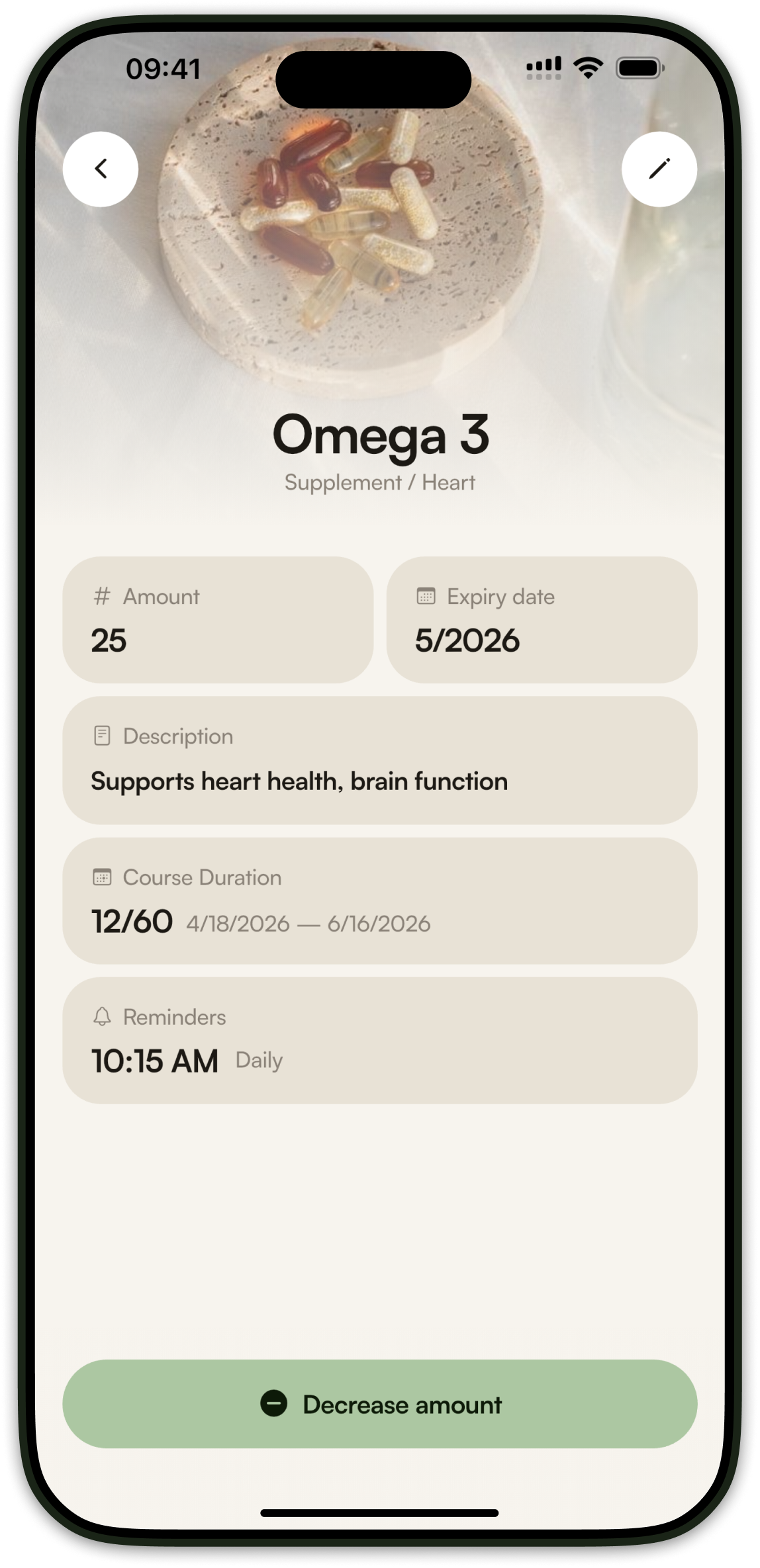 Pillo Omega 3 detail screen with course duration 12 of 60 days, expiry date, and reminder time.